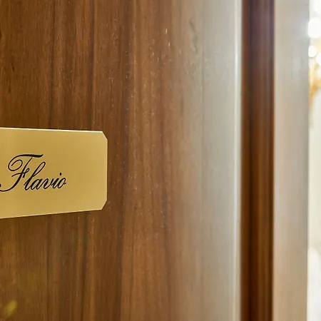 Fabrizio's Couette-café 4*