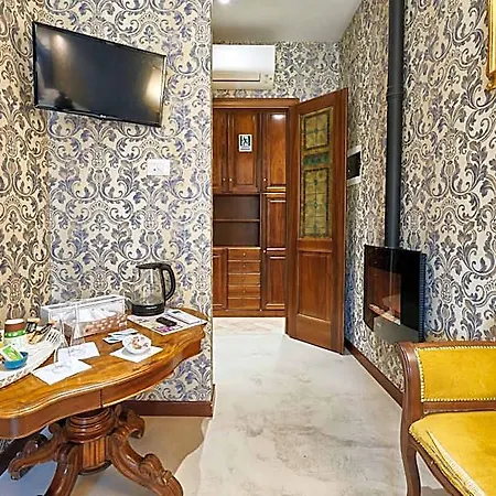 Fabrizio's 4* Roma
