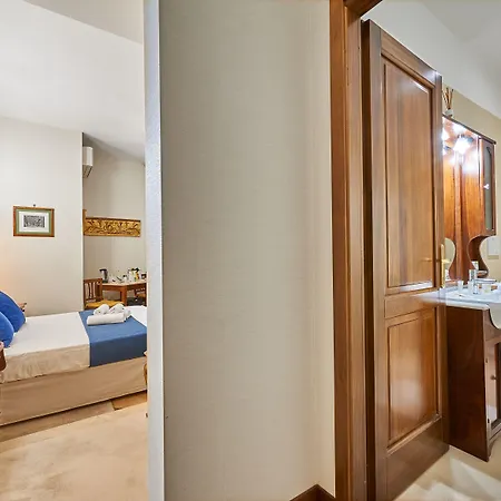 Oda ve Kahvaltı Fabrizio's Roma